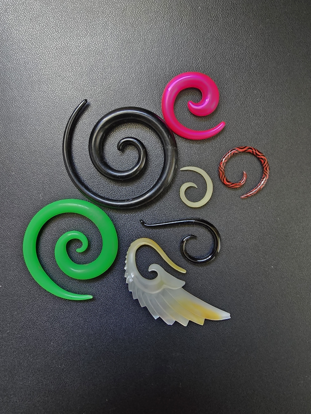 Mixed Lot of 7 SINGLE Ear Gauges & Tapers | Spirals & Wing Hanger